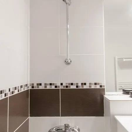Hostnfly - Charming Not Far From The Eiffel Tower Διαμέρισμα Παρίσι